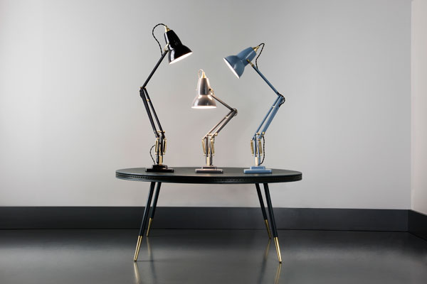 Anglepoise_Original1227_Brass_Collection_Lifestyle_002