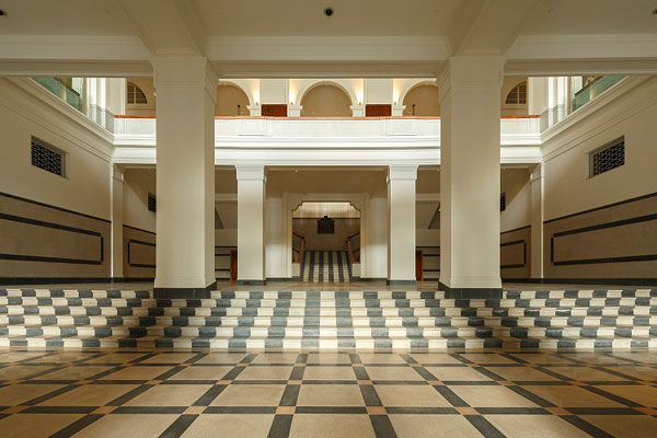 Supreme-Cort-foyer_(Photo_credit_Darren_Soh_and_National_Gallery_Singapo..