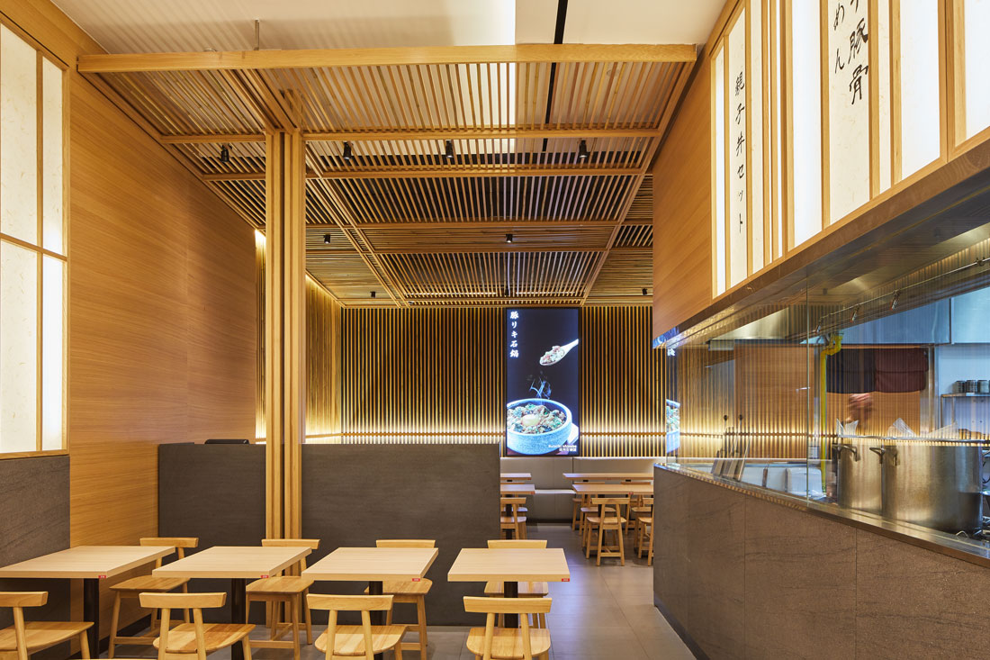 It’s Sō Appealing! Franchise Restaurant Design Gets a Rethink