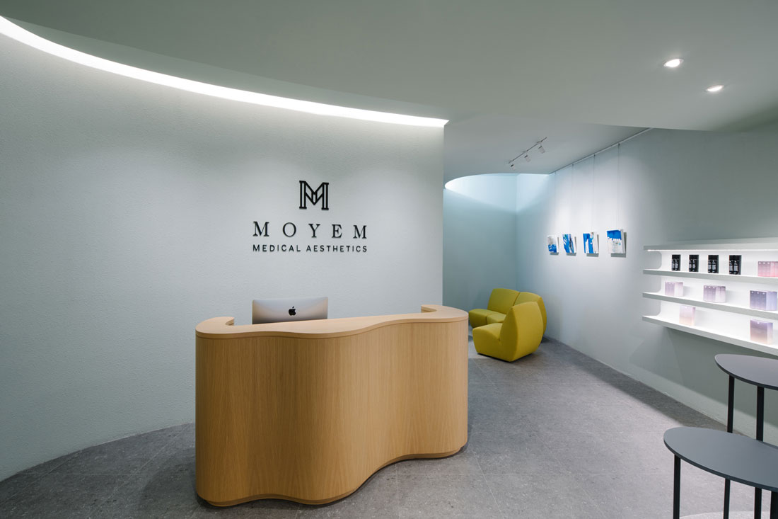 Moyem: A Cocoon Of Curves By Studio Juju