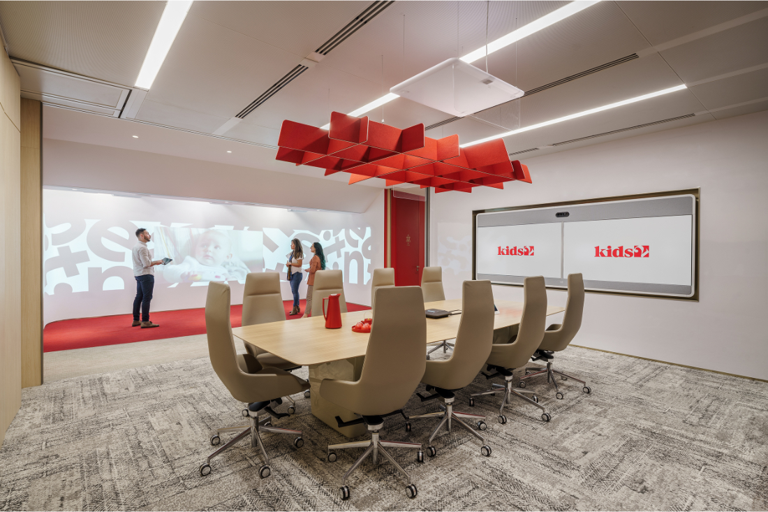 Kids2-Shanghai-workplace-boardroom-and-digital-experience-area